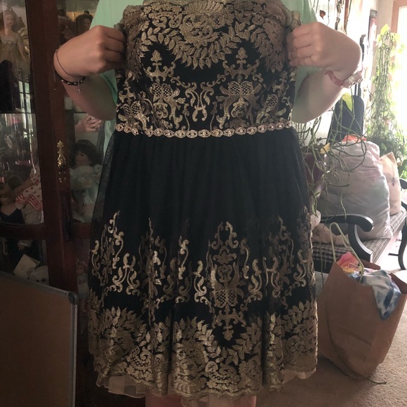 Formal - Picture 7 of 7